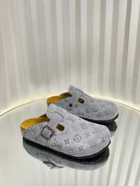 Picture of Louis Vuitton Slippers _SKULVsz35-46mnq11101072